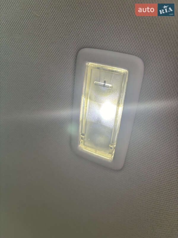 Внедорожник / Кроссовер Jaguar F-Pace 2016 в Стрые фото 18 Внедорожник / Кроссовер Jaguar F-Pace 2016 в Стрые