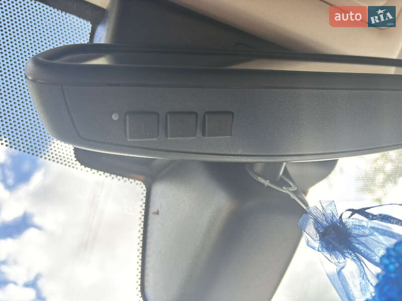 Внедорожник / Кроссовер Jaguar F-Pace 2016 в Стрые фото 32 Внедорожник / Кроссовер Jaguar F-Pace 2016 в Стрые