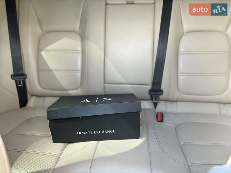 Внедорожник / Кроссовер Jaguar F-Pace 2016 в Стрые фото 55 Внедорожник / Кроссовер Jaguar F-Pace 2016 в Стрые