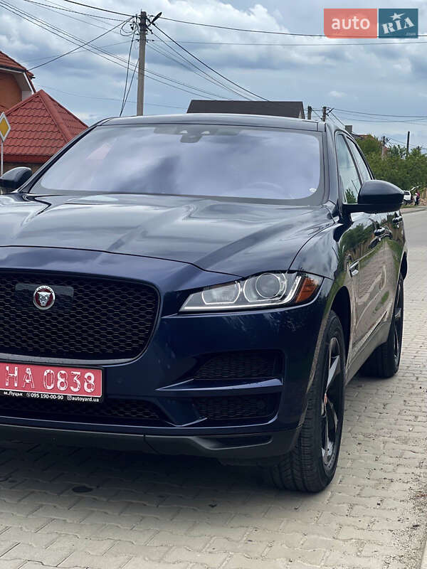 Внедорожник / Кроссовер Jaguar F-Pace 2019 в Луцке