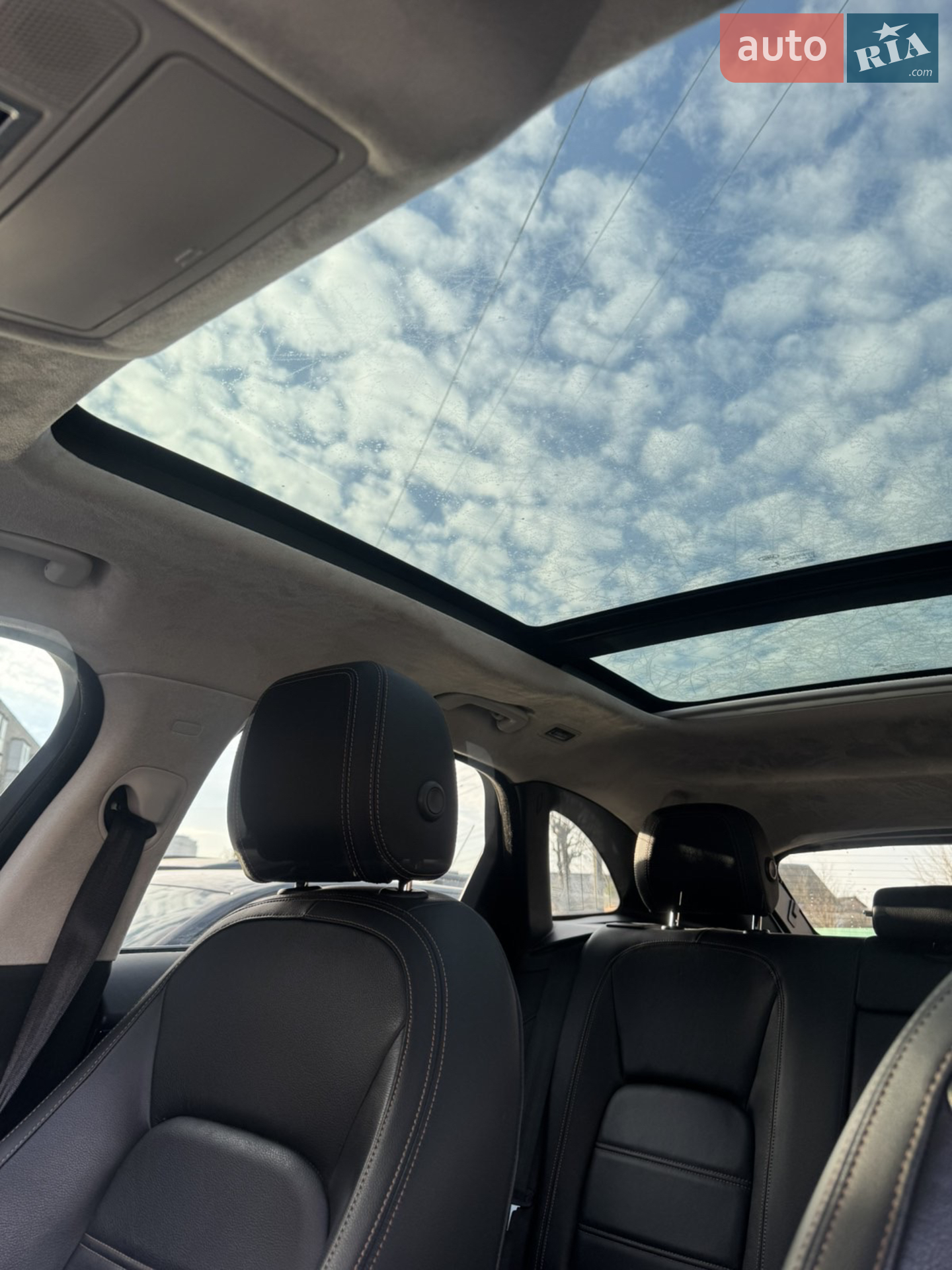 2018 Jaguar F-Pace - мініатюра 17
