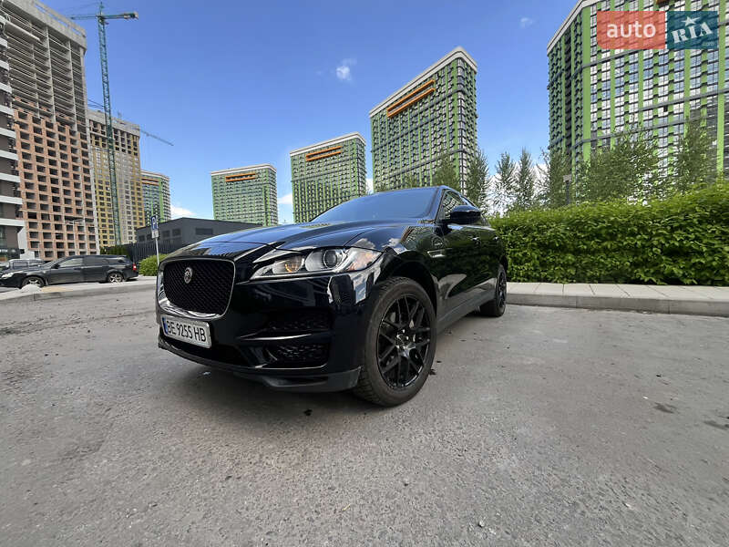 Внедорожник / Кроссовер Jaguar F-Pace 2016 в 