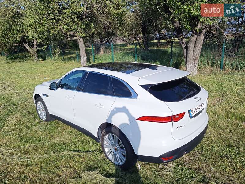 Внедорожник / Кроссовер Jaguar F-Pace 2020 в Киеве