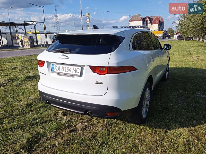 Внедорожник / Кроссовер Jaguar F-Pace 2020 в Киеве