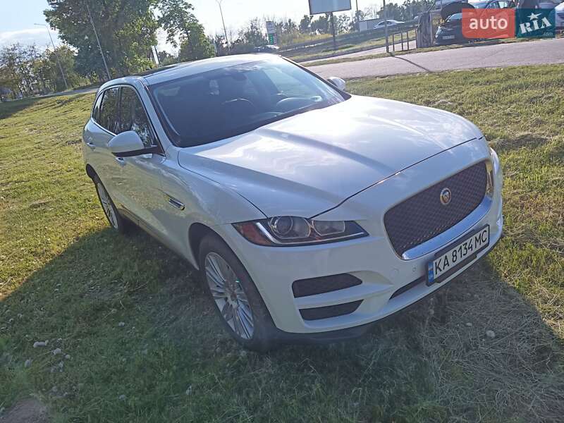 Внедорожник / Кроссовер Jaguar F-Pace 2020 в Киеве