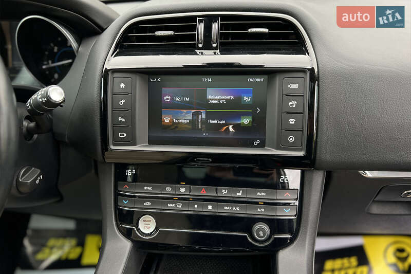 Позашляховик / Кросовер Jaguar F-Pace 2016 в Львові