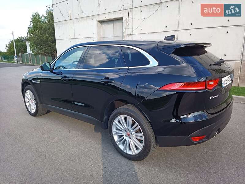 Позашляховик / Кросовер Jaguar F-Pace 2019 в Києві