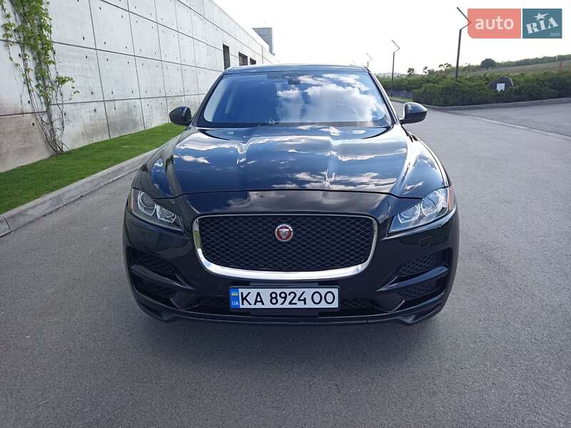 Позашляховик / Кросовер Jaguar F-Pace 2019 в Києві