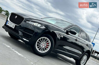 Позашляховик / Кросовер Jaguar F-Pace 2016 в Києві