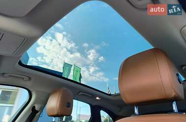 Внедорожник / Кроссовер Jaguar F-Pace 2016 в 
