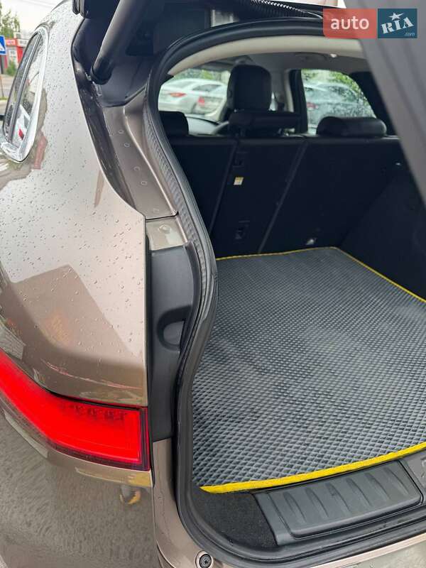 Внедорожник / Кроссовер Jaguar F-Pace 2016 в Днепре