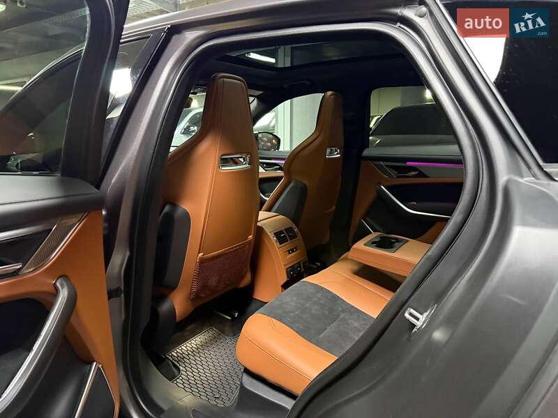 Внедорожник / Кроссовер Jaguar F-Pace 2022 в Киеве