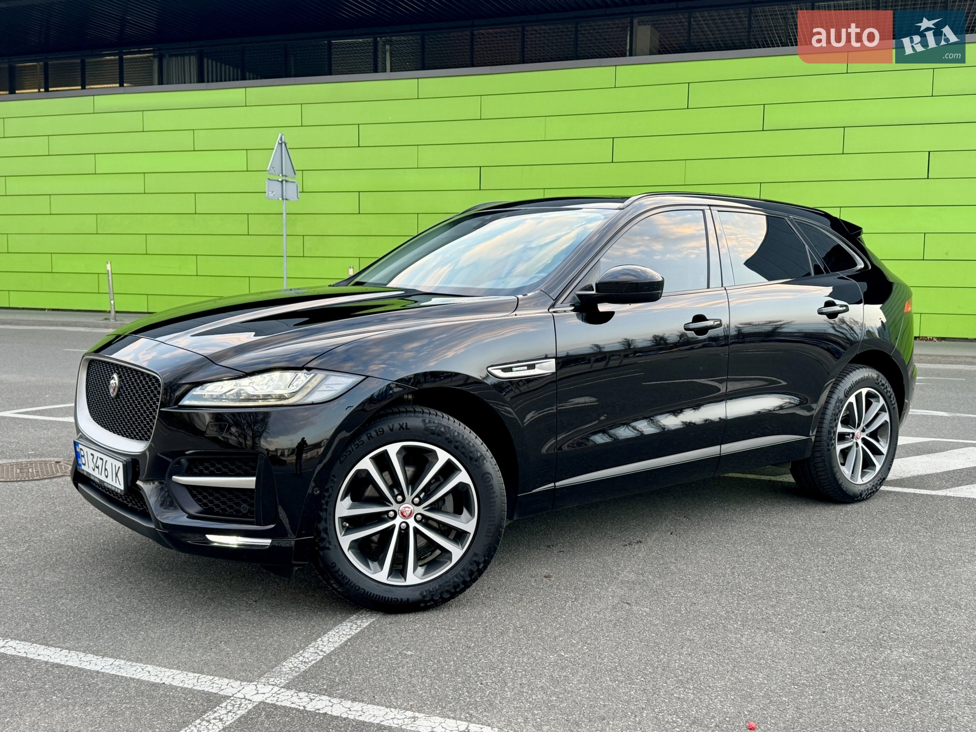 2019 Jaguar F-Pace - мініатюра 3