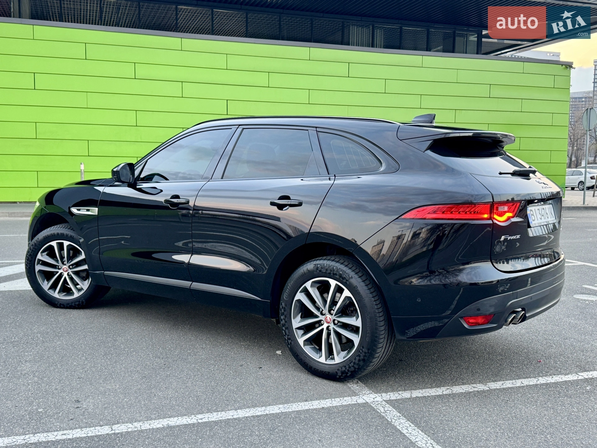 2019 Jaguar F-Pace - мініатюра 25