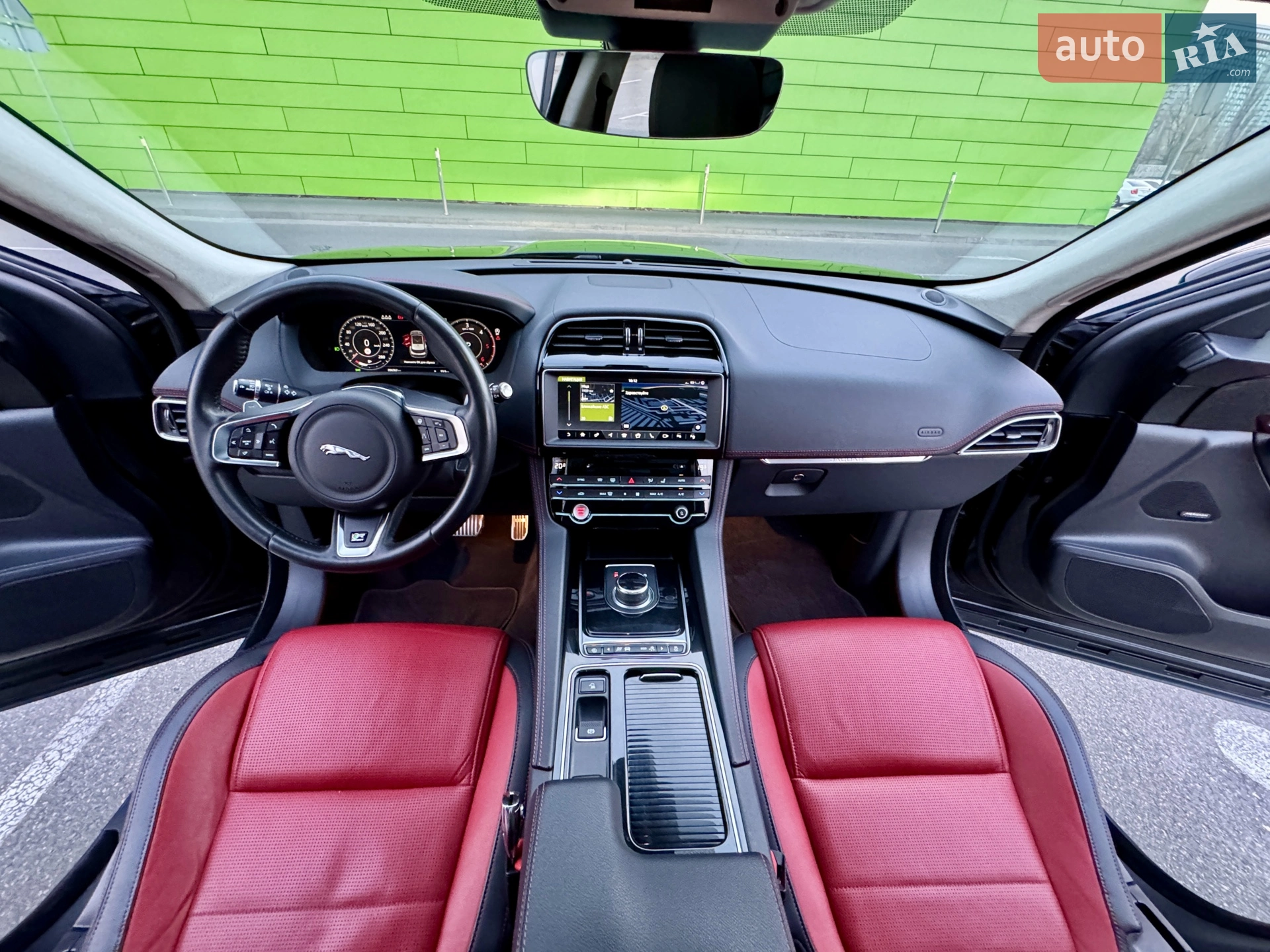 2019 Jaguar F-Pace - мініатюра 58
