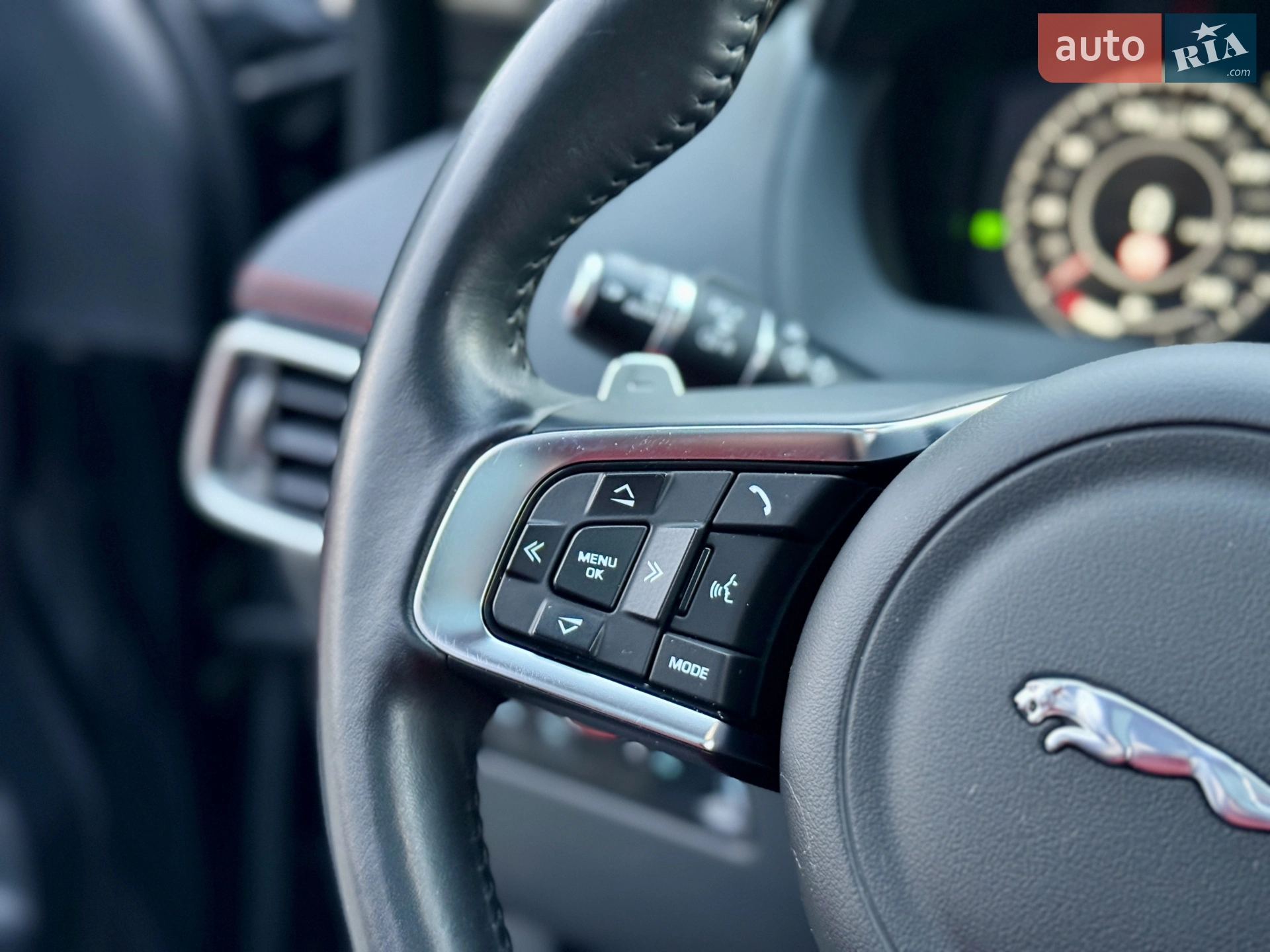 2019 Jaguar F-Pace - мініатюра 64