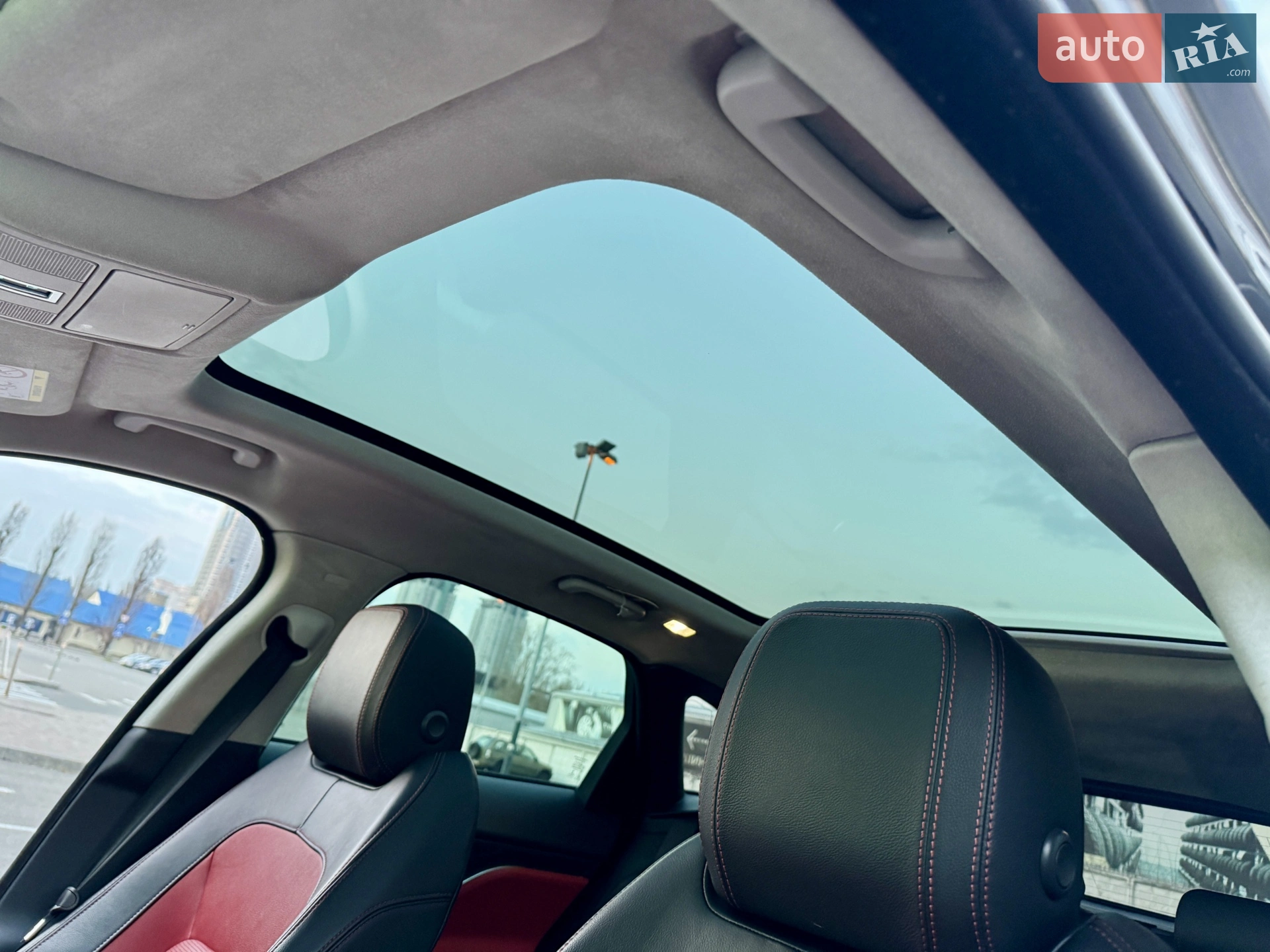 2019 Jaguar F-Pace - мініатюра 70