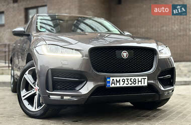 Внедорожник / Кроссовер Jaguar F-Pace 2016 в 