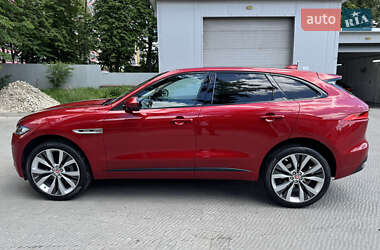 Внедорожник / Кроссовер Jaguar F-Pace 2018 в 