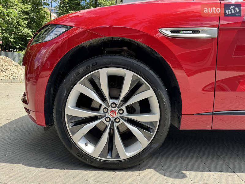 Внедорожник / Кроссовер Jaguar F-Pace 2018 в Тернополе