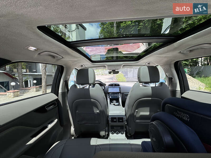 Внедорожник / Кроссовер Jaguar F-Pace 2018 в Тернополе