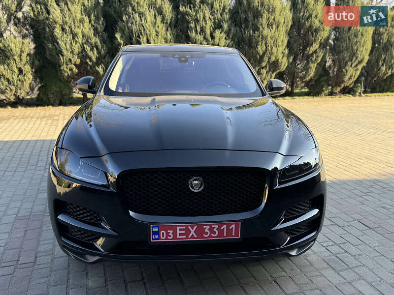 Jaguar F-Pace 2018