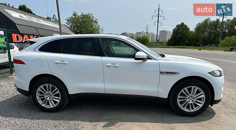 Позашляховик / Кросовер Jaguar F-Pace 2017 в Полтаві