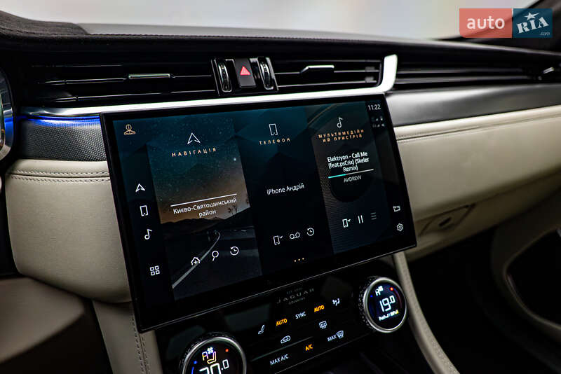 Внедорожник / Кроссовер Jaguar F-Pace 2021 в Киеве