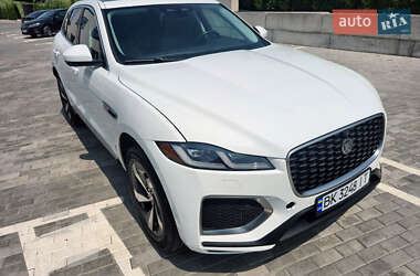 Позашляховик / Кросовер Jaguar F-Pace 2020 в 