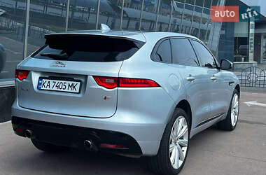 Внедорожник / Кроссовер Jaguar F-Pace 2018 в 