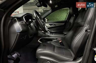 Внедорожник / Кроссовер Jaguar F-Pace 2021 в 
