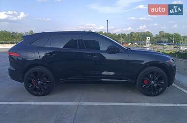 Внедорожник / Кроссовер Jaguar F-Pace 2017 в 