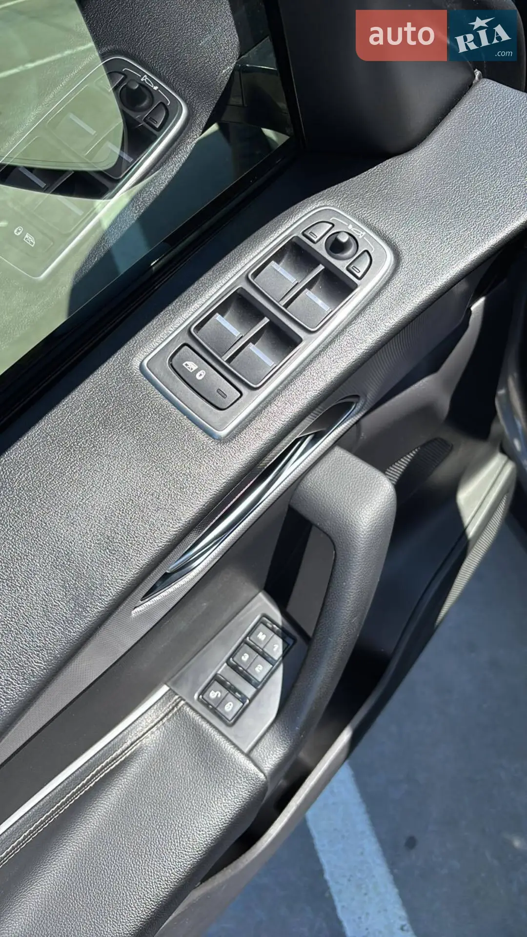 2019 Jaguar F-Pace - мініатюра 17
