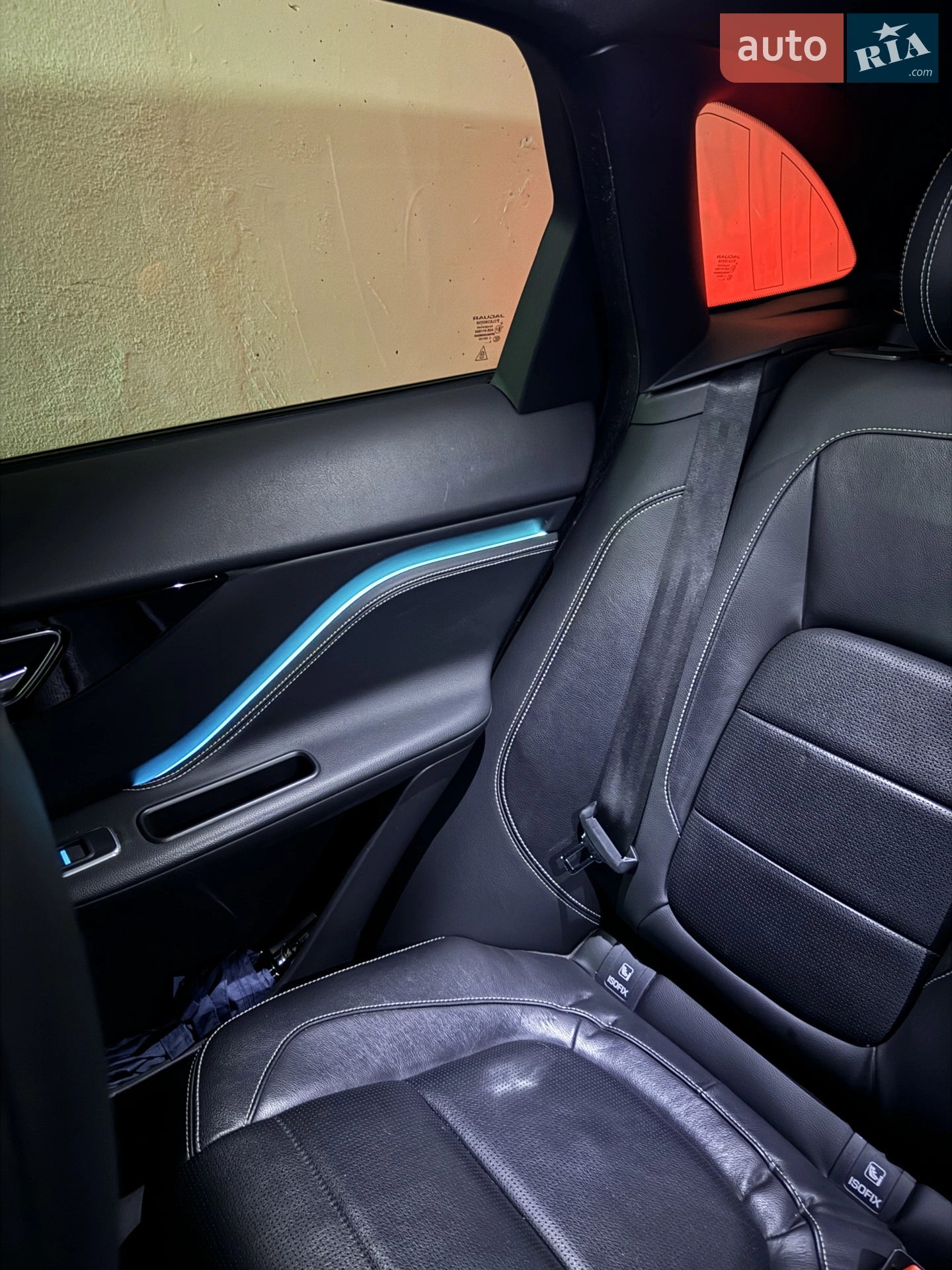 2019 Jaguar F-Pace - мініатюра 22