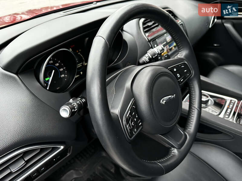 Внедорожник / Кроссовер Jaguar F-Pace 2017 в Харькове фото 23 Внедорожник / Кроссовер Jaguar F-Pace 2017 в Харькове