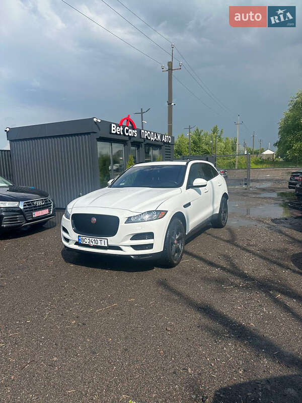 Внедорожник / Кроссовер Jaguar F-Pace 2017 в 