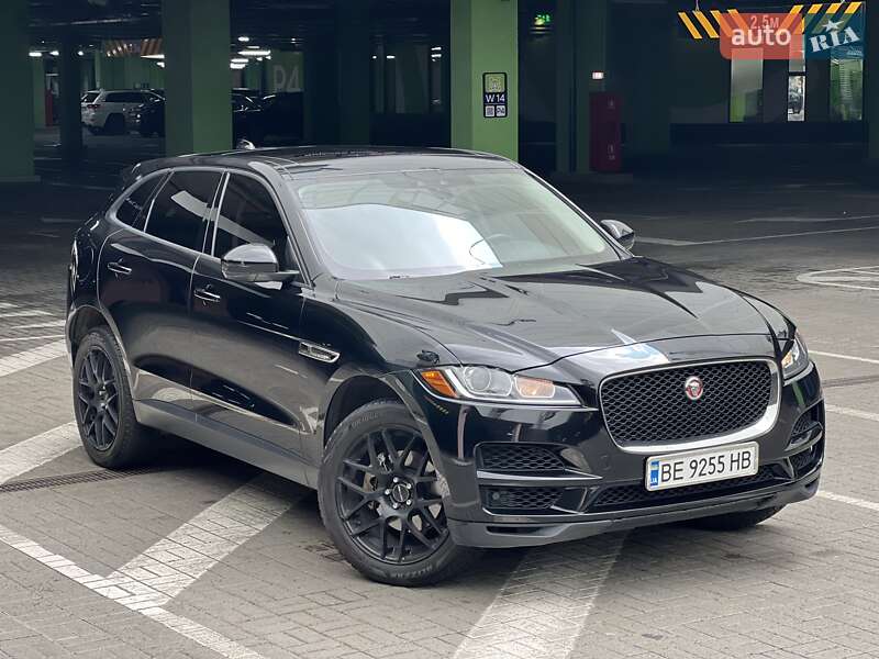 Jaguar F-Pace 2016