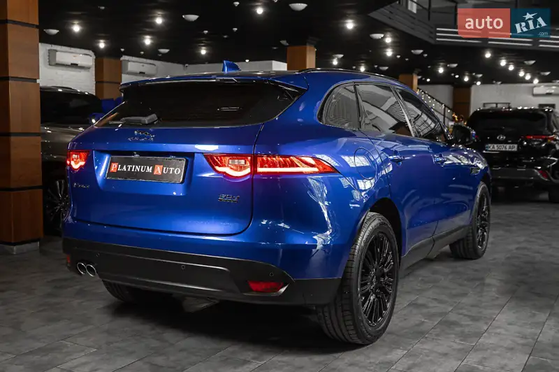 Внедорожник / Кроссовер Jaguar F-Pace 2017 в 