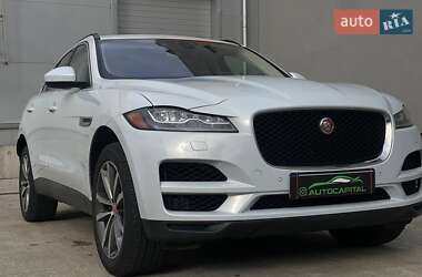 Позашляховик / Кросовер Jaguar F-Pace 2017 в 