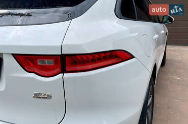 Внедорожник / Кроссовер Jaguar F-Pace 2018 в 