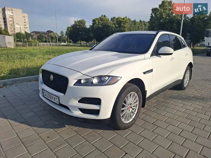 Внедорожник / Кроссовер Jaguar F-Pace 2017 в 