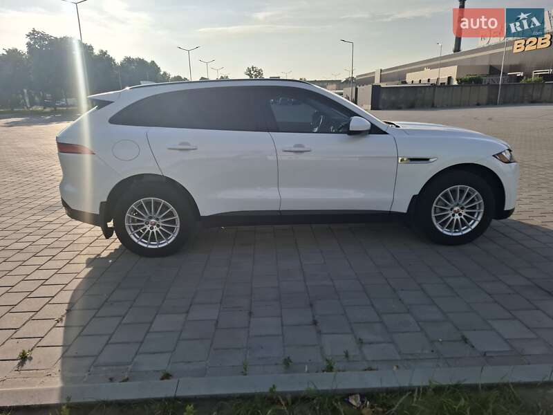 Позашляховик / Кросовер Jaguar F-Pace 2017 в Черкасах