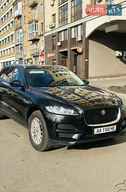 Позашляховик / Кросовер Jaguar F-Pace 2016 в Києві