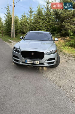Внедорожник / Кроссовер Jaguar F-Pace 2016 в 