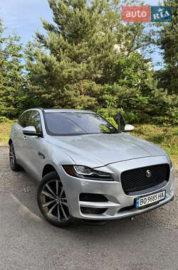 Внедорожник / Кроссовер Jaguar F-Pace 2016 в 