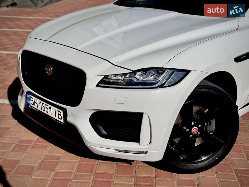 Внедорожник / Кроссовер Jaguar F-Pace 2017 в Одессе