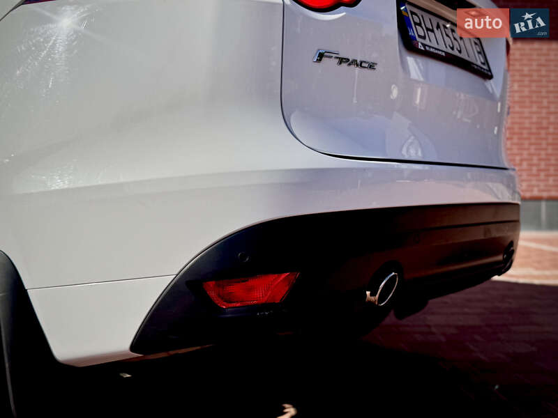 Внедорожник / Кроссовер Jaguar F-Pace 2017 в Одессе
