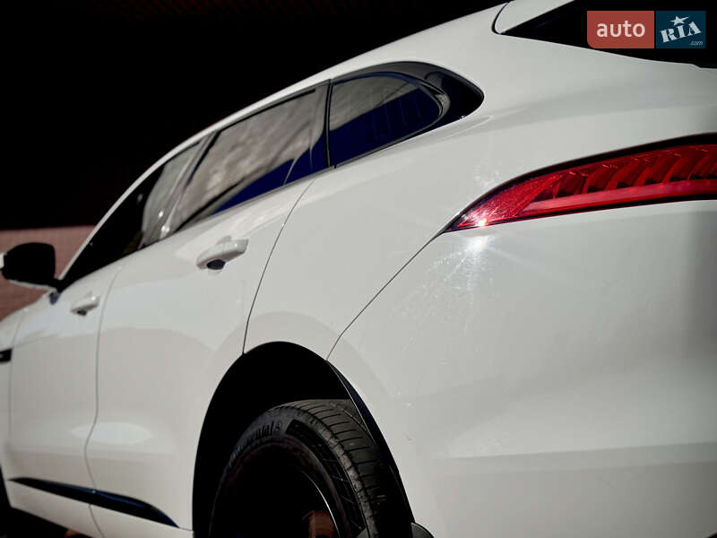 Внедорожник / Кроссовер Jaguar F-Pace 2017 в Одессе