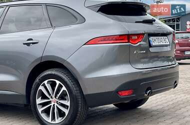 Внедорожник / Кроссовер Jaguar F-Pace 2018 в 
