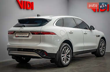 Внедорожник / Кроссовер Jaguar F-Pace 2021 в 